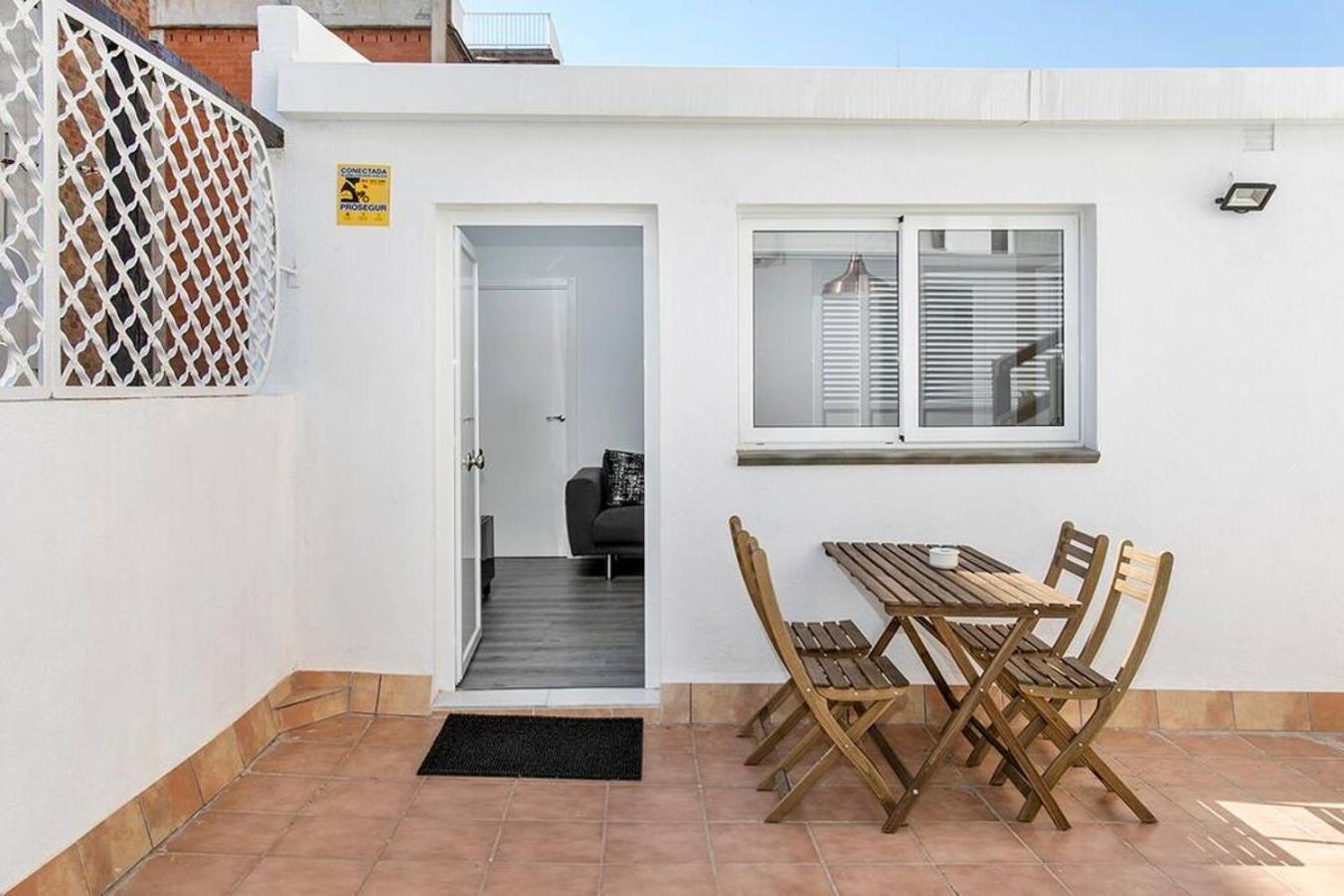 Apartament Cozy&New With Terrace L’Hospitalet de Llobregat Zewnętrze zdjęcie